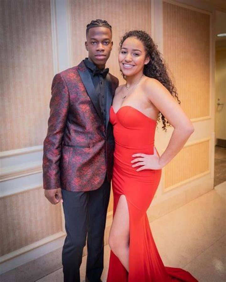 Roshaun Diah Bio, Age, Net Worth, Single, Nationality, Facts