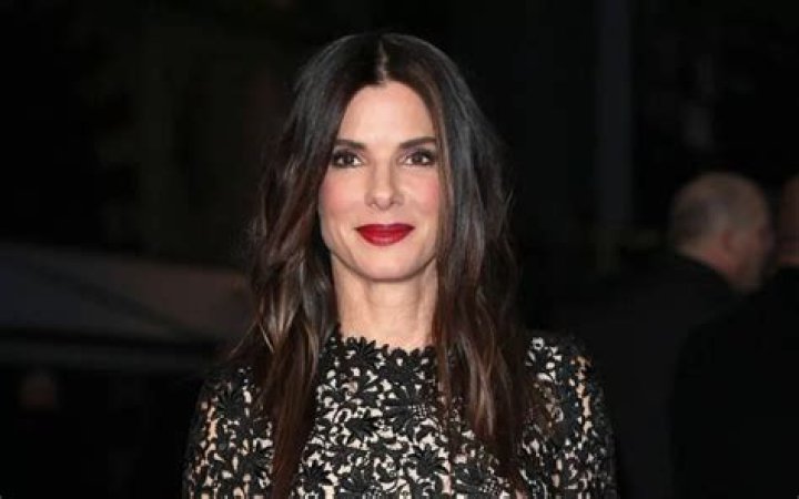 Sandra Bullock Net Worth FanBolt