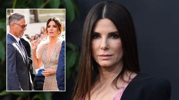 Sandra Bullock reveals she had a major crush on Keanu Reeves while
