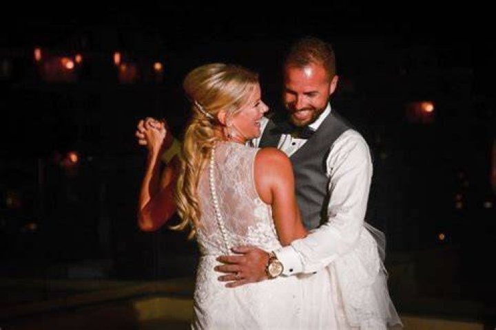 Sherry Holmes is Married to Blake Steed, Brain Tumor, Net Worth
