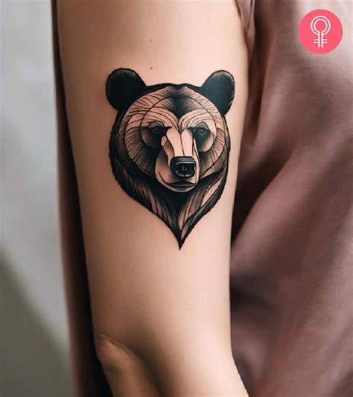 simple bear tattoo Bear tattoo designs, Bear tattoos, Bear paw tattoos