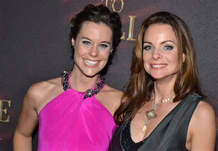 Sisters Ashley Williams and Kimberly Williams Paisley Ashley