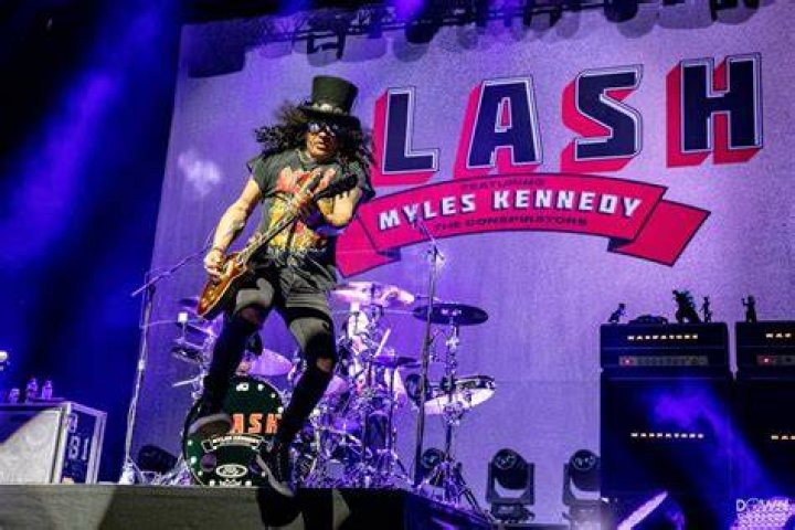 Slash brings his Conspirators to Australia for 2019 tour Herald Sun