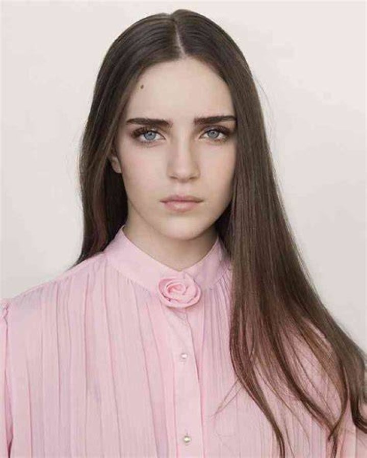 Talia Ryder Height, Age, Net Worth, Affair, Career, and More