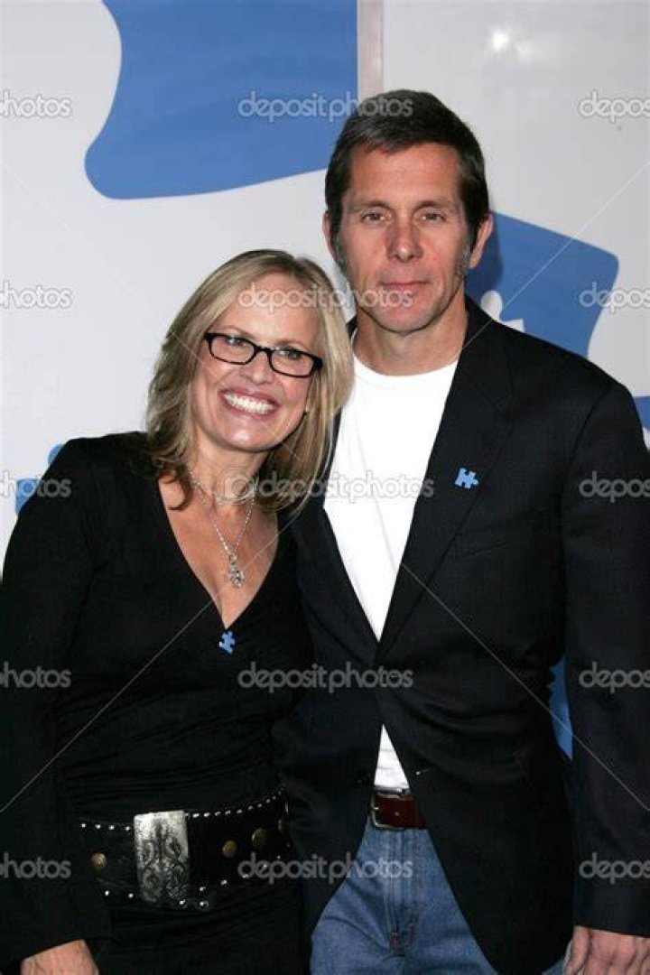 Teddi Siddall Bio, Affair, Divorce, Net Worth, Ethnicity, Kids, Salary