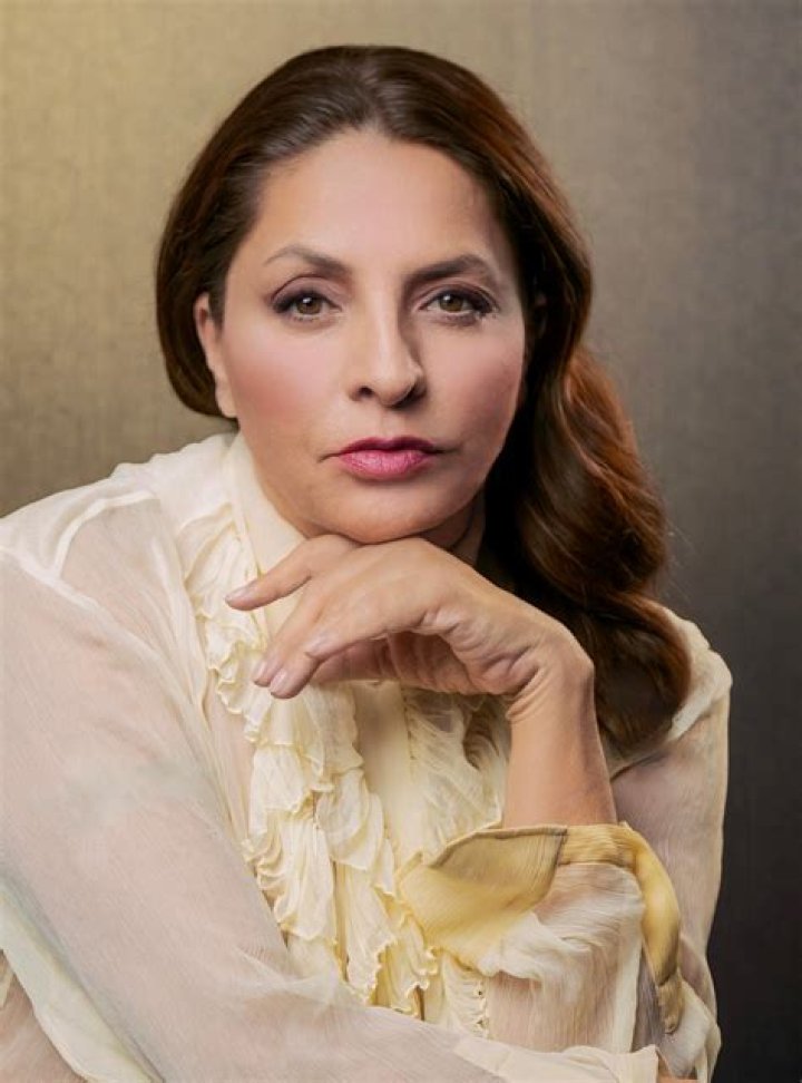 Veronica Falcon Height, Weight, Net Worth, Age, Birthday, Wikipedia