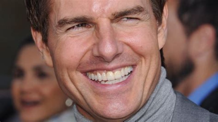 What Really Happened to Tom Cruise's Tooth? Tech Mesy