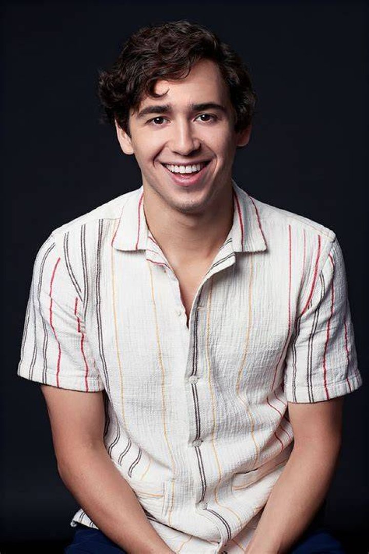 Who Is Marcello Hernandez? 5 Things About The New ‘SNL’ Cast Member